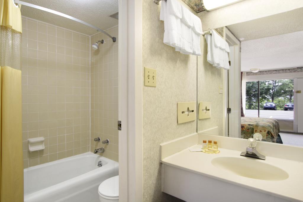 Days Inn By Wyndham Staunton Camera foto